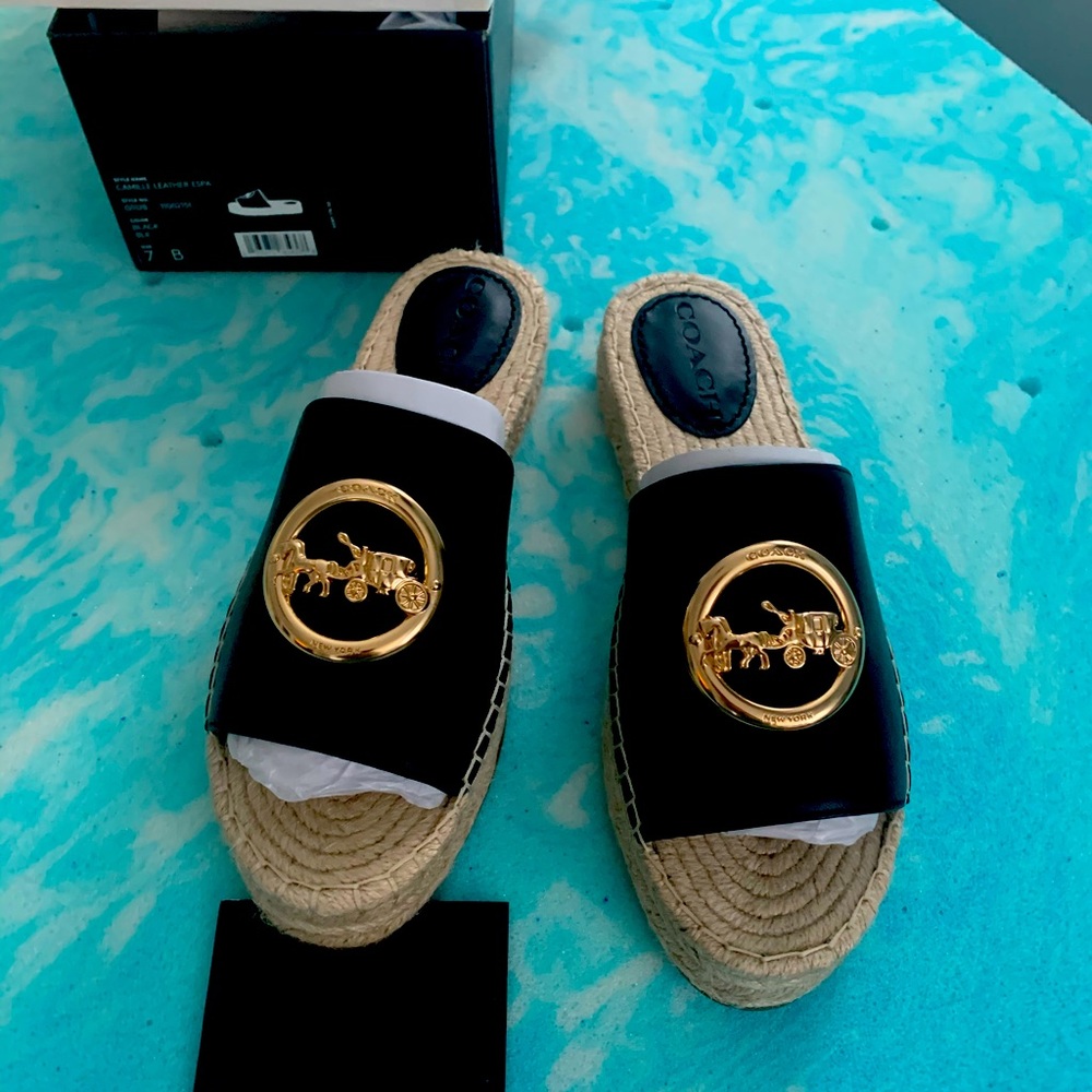 New coach sandals they aren’t wide enough for me